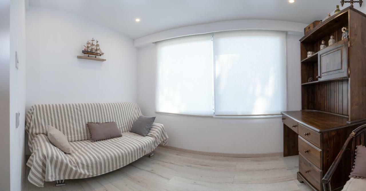 Townhouse By The Sea Pirate Harbor Пафос