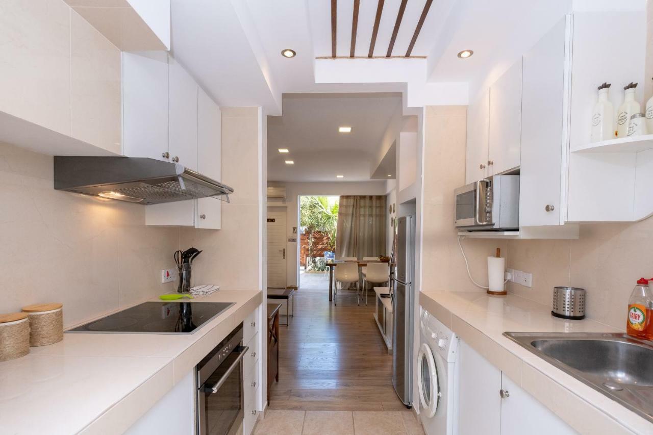 Апартаменти Townhouse By The Sea Pirate Harbor